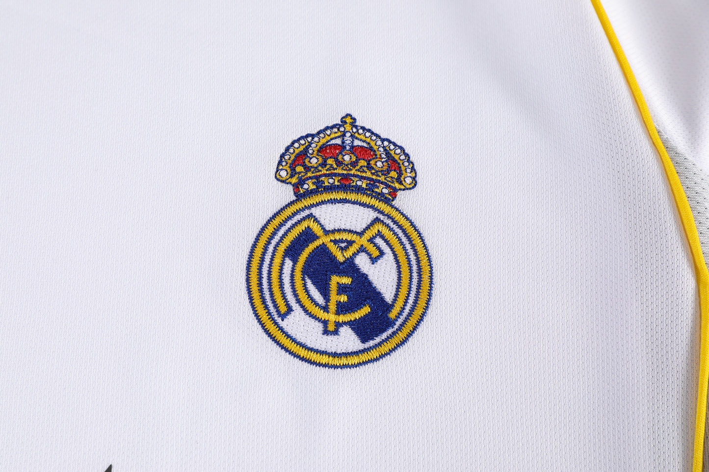Barn/Vuxen - Real Madrid 25/26 Hemmatröja