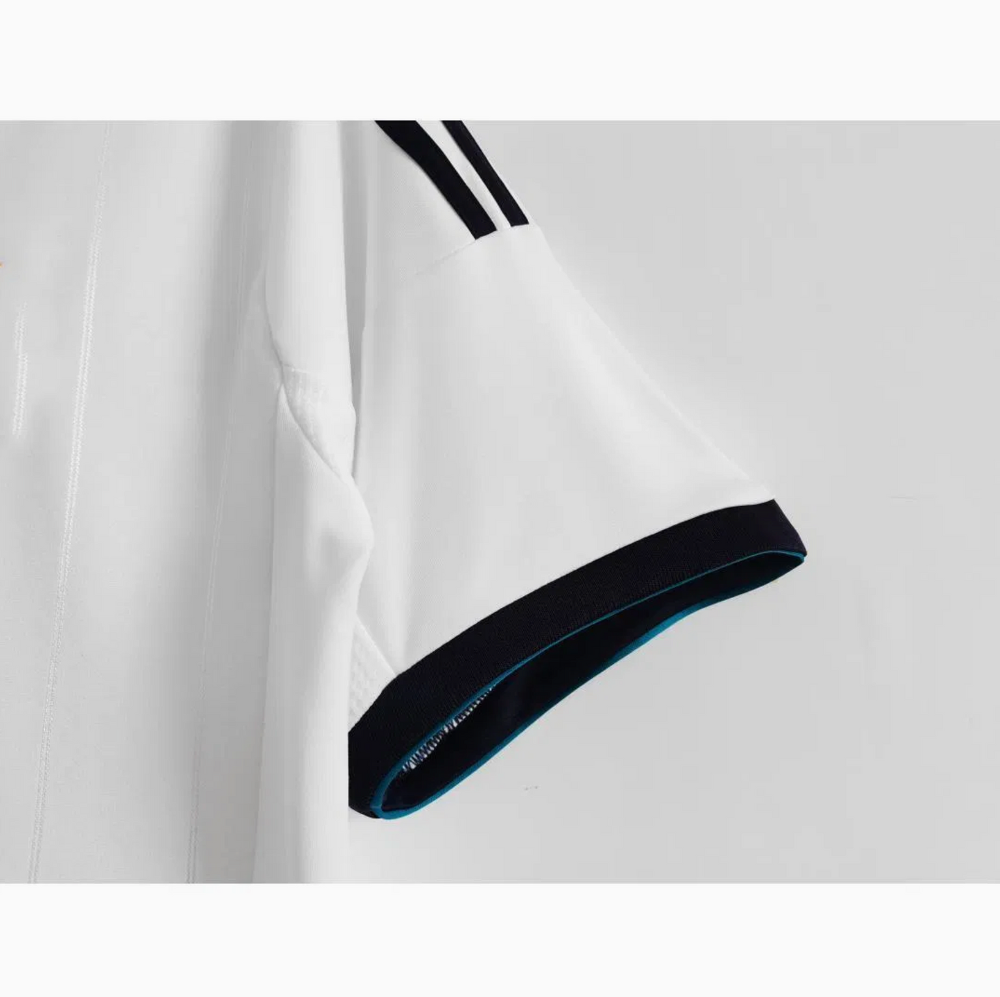 Real Madrid Retro Hemmaträningsställ 2012-2013 – Player Version
