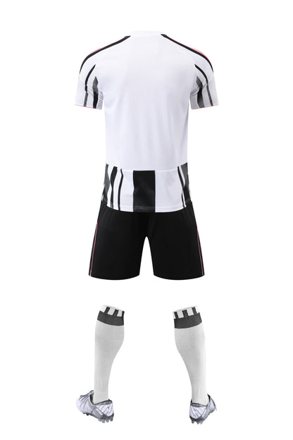 Barn/Vuxen - Juventus FC 25/26 Hemmatröja