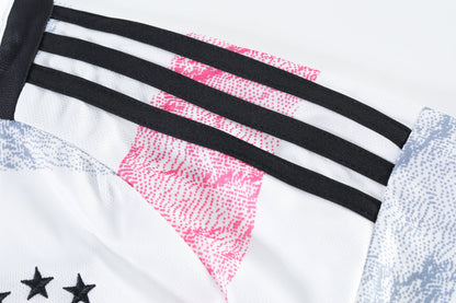 Barn/Vuxen Juventus Bortatröja – Striped Legacy Edition