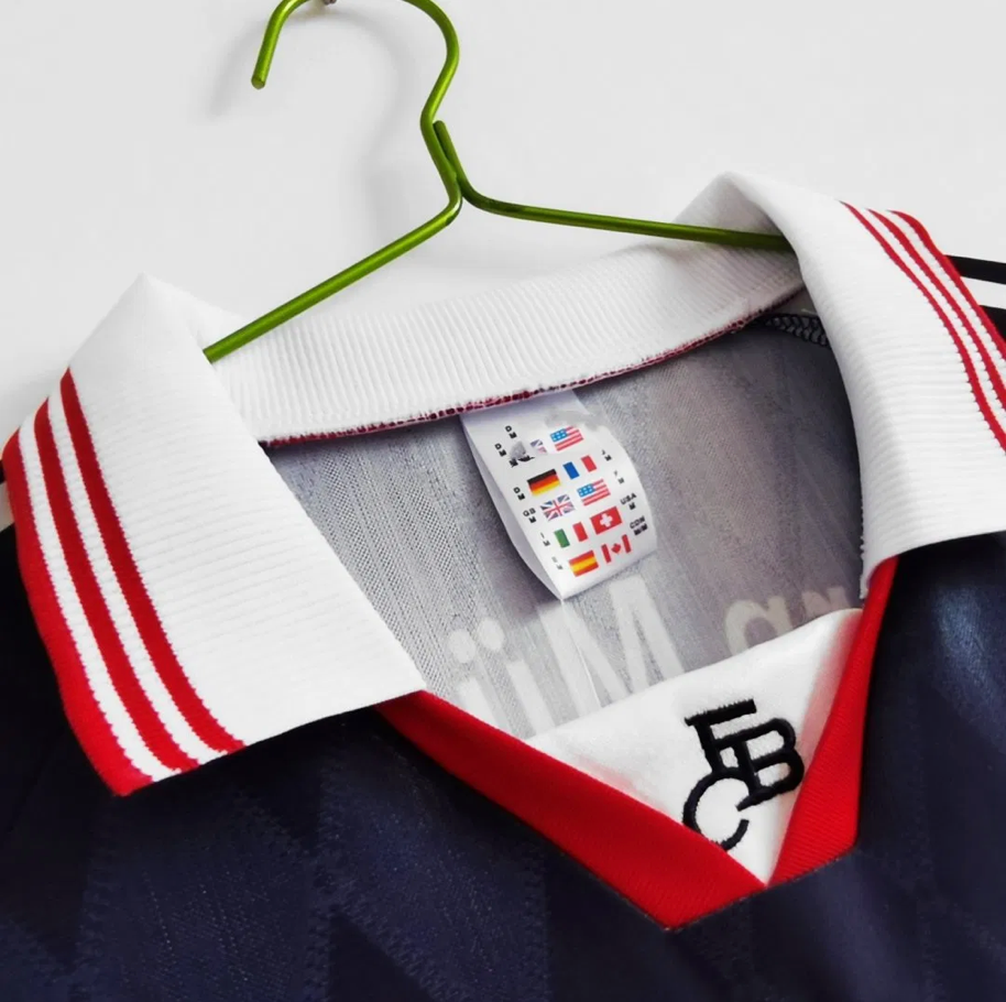 Bayern München 1997/99 Home Retro Jersey - Custom Edition
