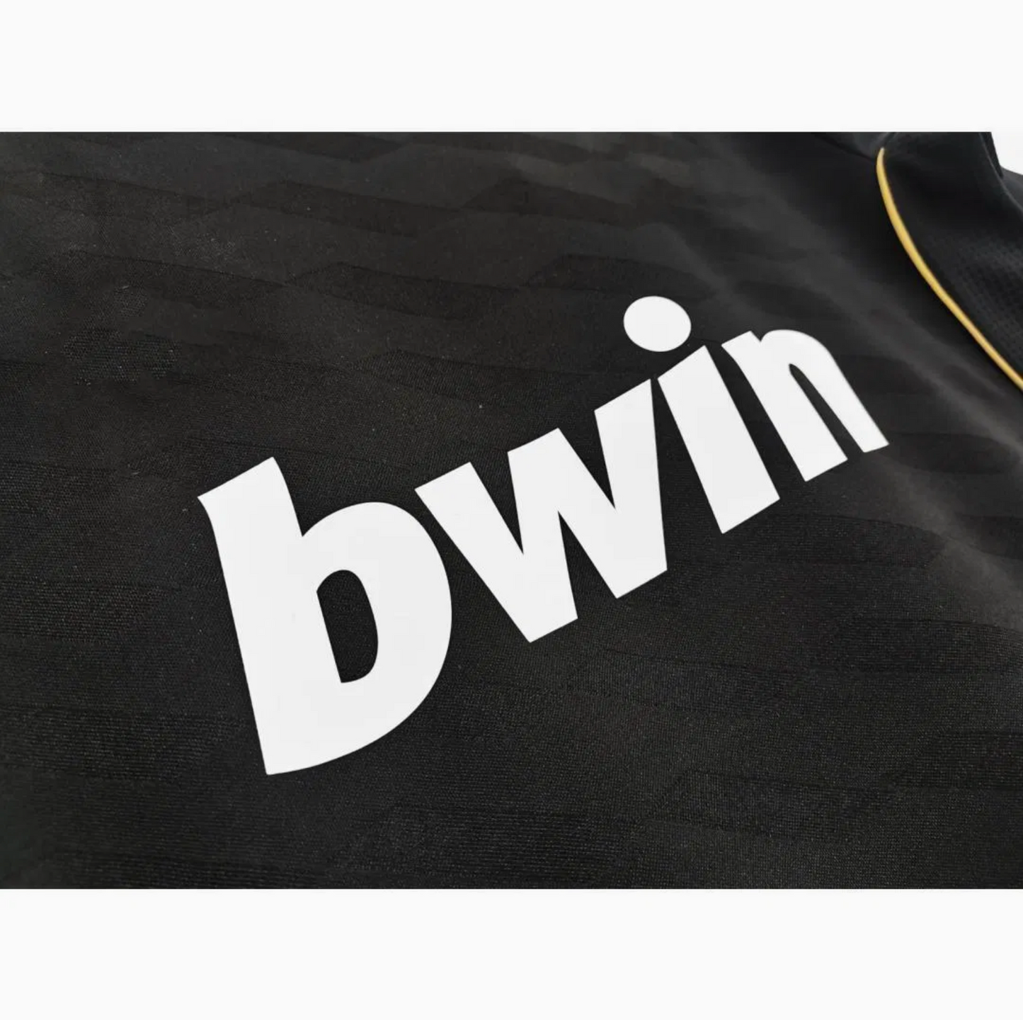 Real Madrid Retro Bortaträningsställ 2011-2012 – Player Version