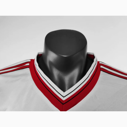 Manchester United Bortatröja från 1986-1988 – Retro Version
