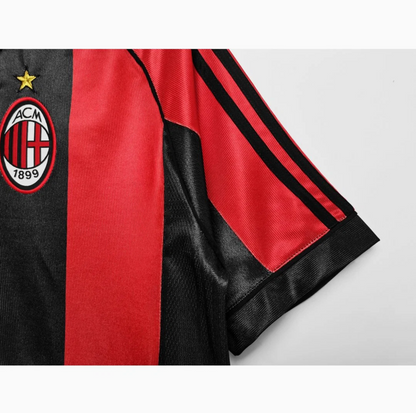 AC Milan Hemmatröja från 1998-1999 Säsongen – Retro Version