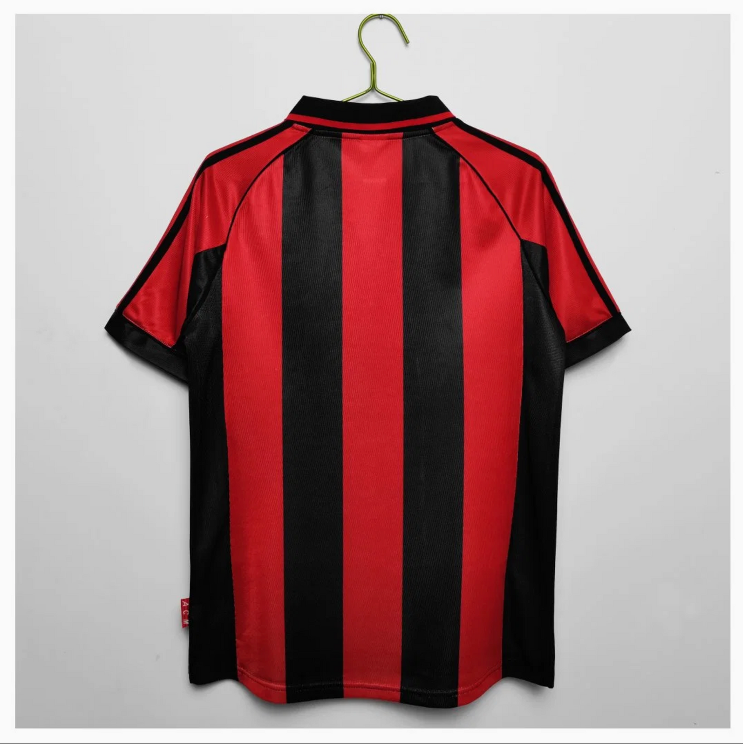 AC Milan Hemmatröja från 1998-1999 Säsongen – Retro Version