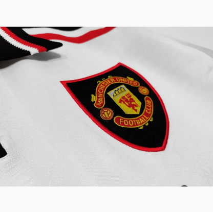 Manchester United Bortatröja från 1998-1999 Säsongen – Retro Version