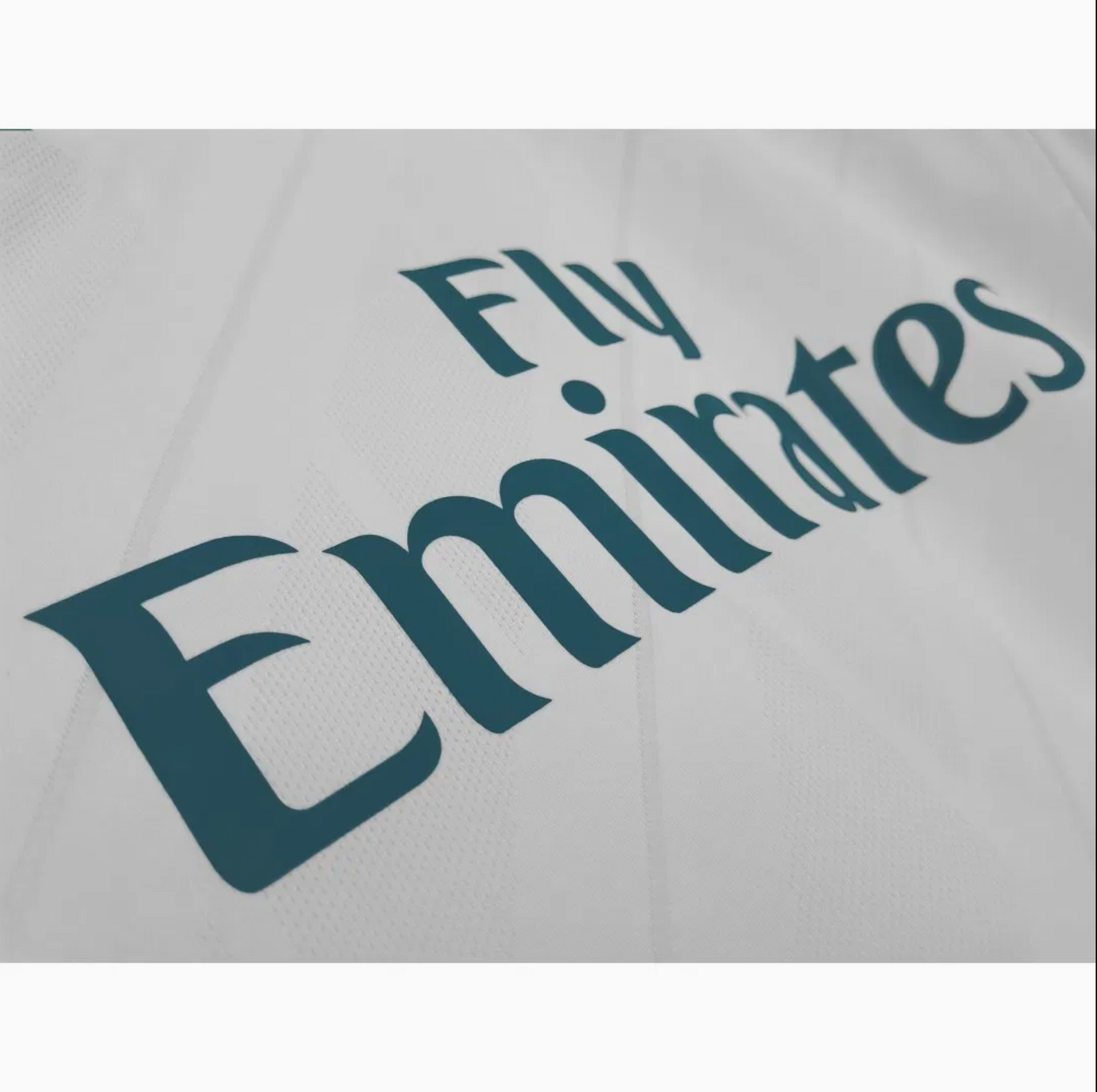 2017-2018 Real Madrid Hemmatröja – Retro Långärmad Player Version