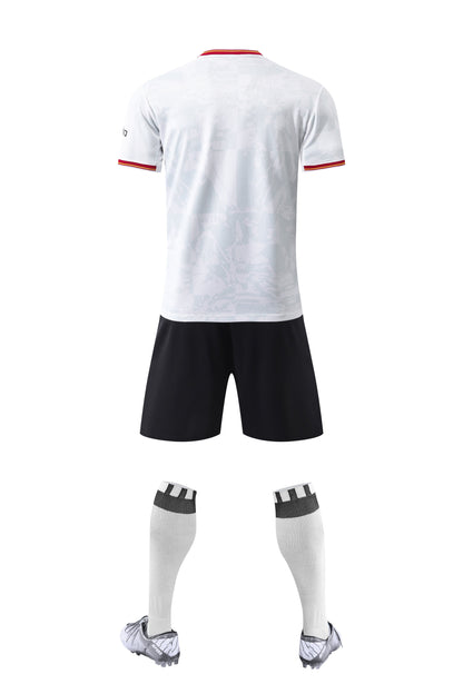 Barn/Vuxen Liverpool ställ 24-25 – White Classic Edition