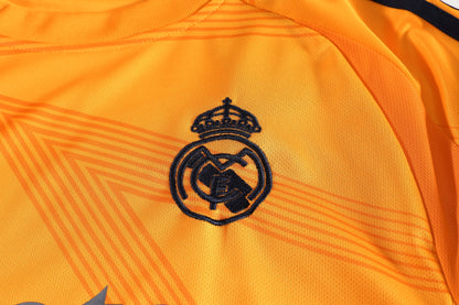 Barn/Vuxen Real Madrid – Orange Vision Edition